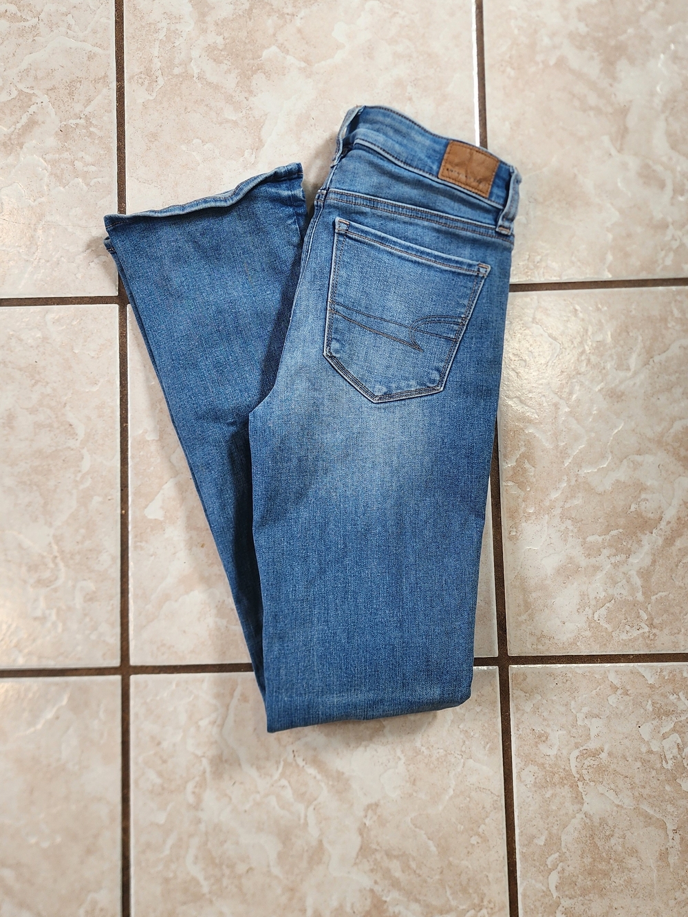 AE High Rise Skinny Kick